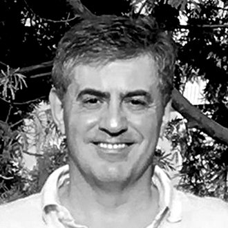 Carlos Canales