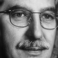 Andrés Mirón
