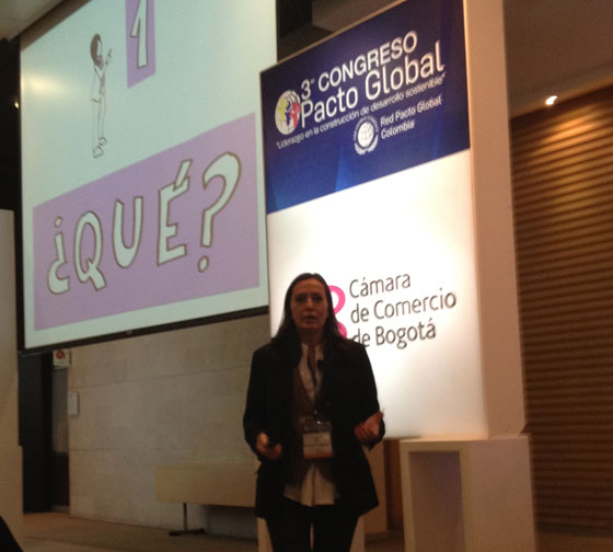Esther Trujillo presenta La sociedad que no quería ser anónima, en Bogotá