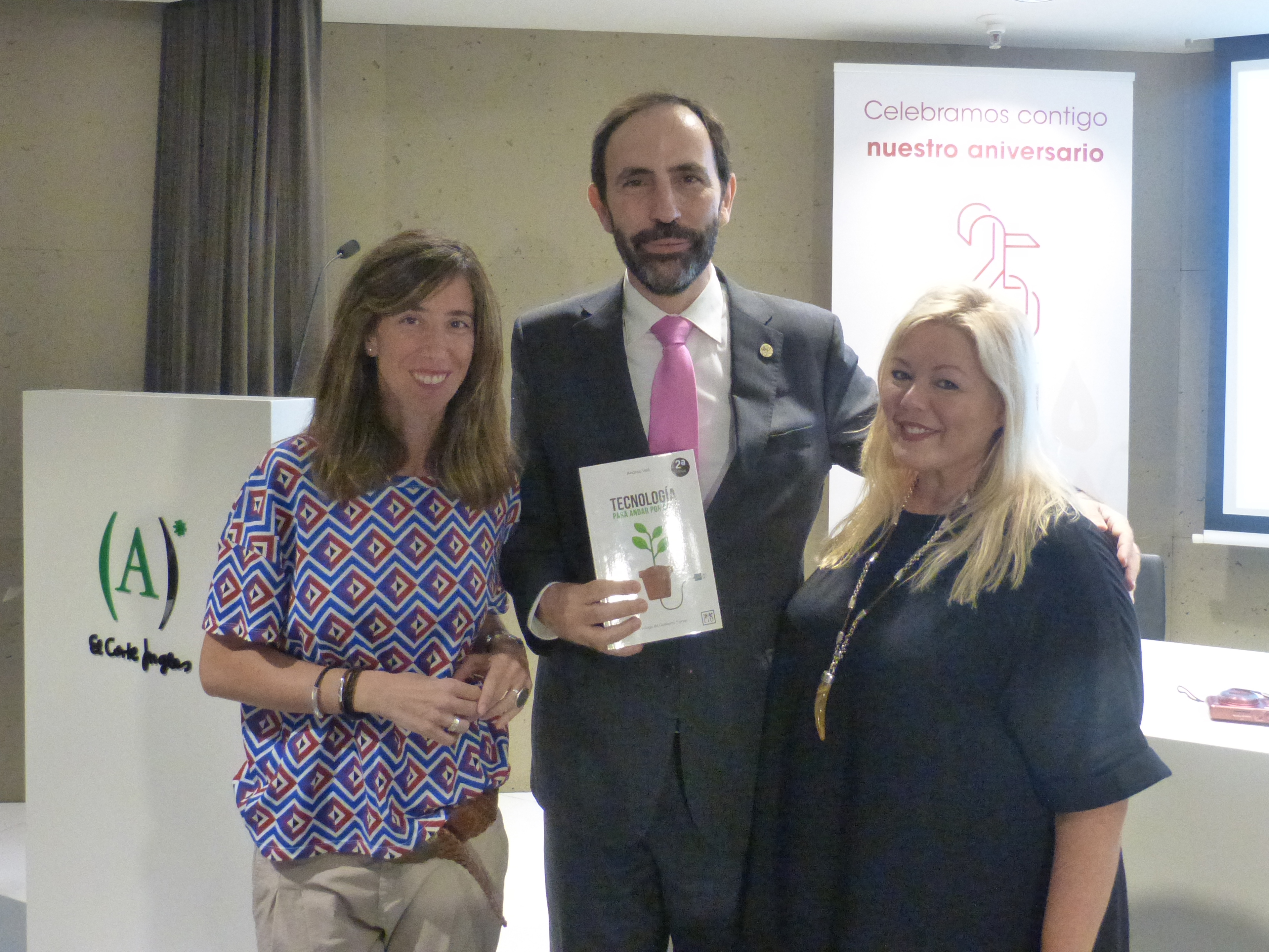 ¿No pudiste asistir a la presentación de Tecnología para andar por casa, en Madrid?